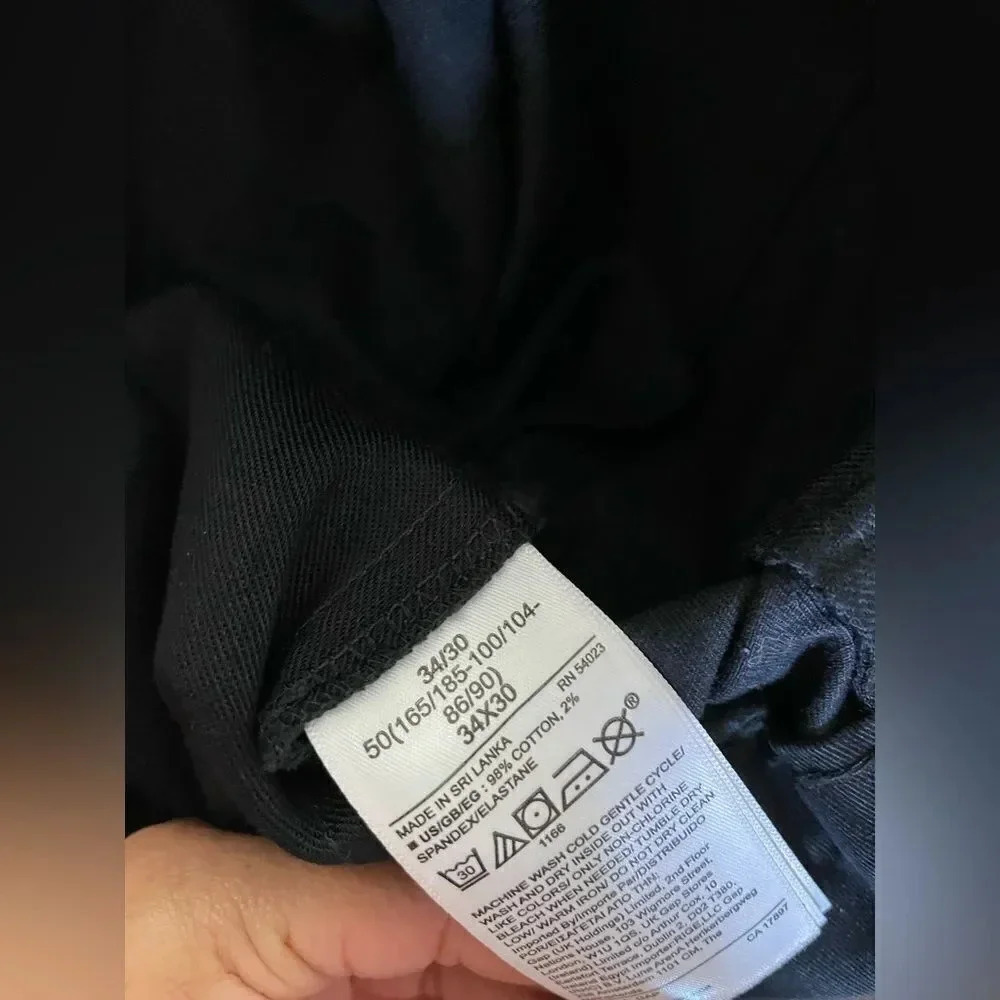 GAP SLIM PERFORMANCE
TRUE BLACK V2  - Picture 5 of 14